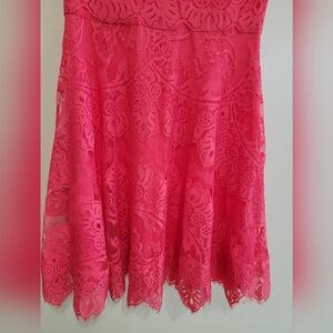 BB Dakota size 2 coral